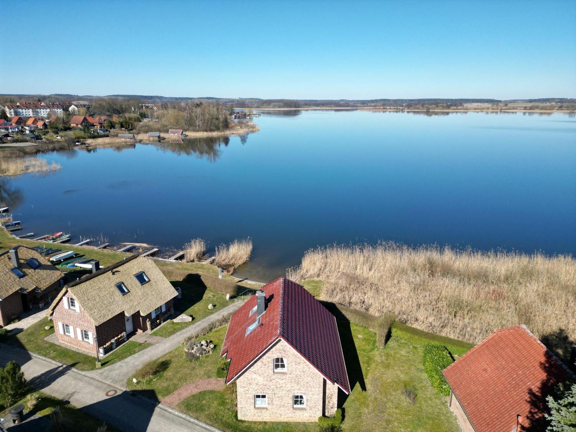 Blick Aufn See Щернберг Екстериор снимка